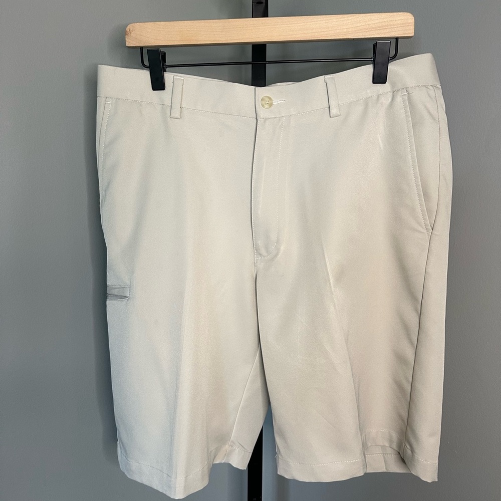 Men's Classic‎ Tan Shorts